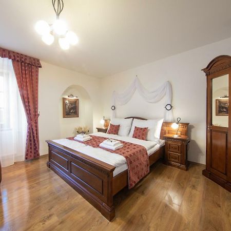 Residence Safari Resort - Chateau Borovany  エクステリア 写真
